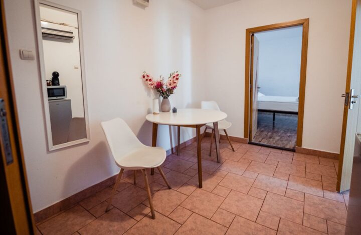Apartament 6